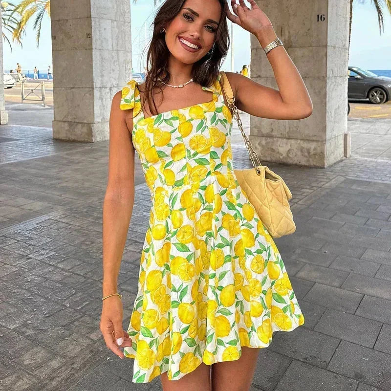 Robe courte femme imprimé citron jaune estivale plage | Coupe féminine + Style élégant + Facile à accessoiriser – ROBEMODE