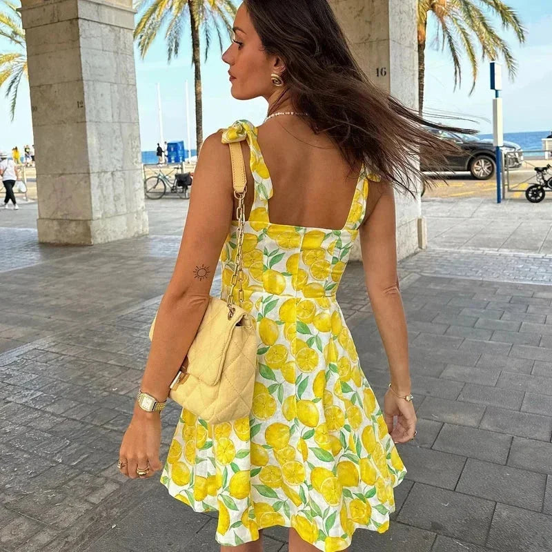 Robe courte femme imprimé citron jaune estivale plage | Coupe féminine + Style élégant + Facile à accessoiriser – ROBEMODE