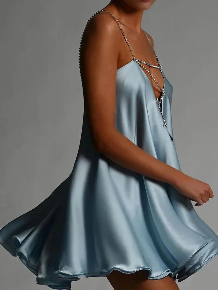 Robe Courte Fluide Chaînes Décoratives Soirée 3 Coloris | ROBEMODE