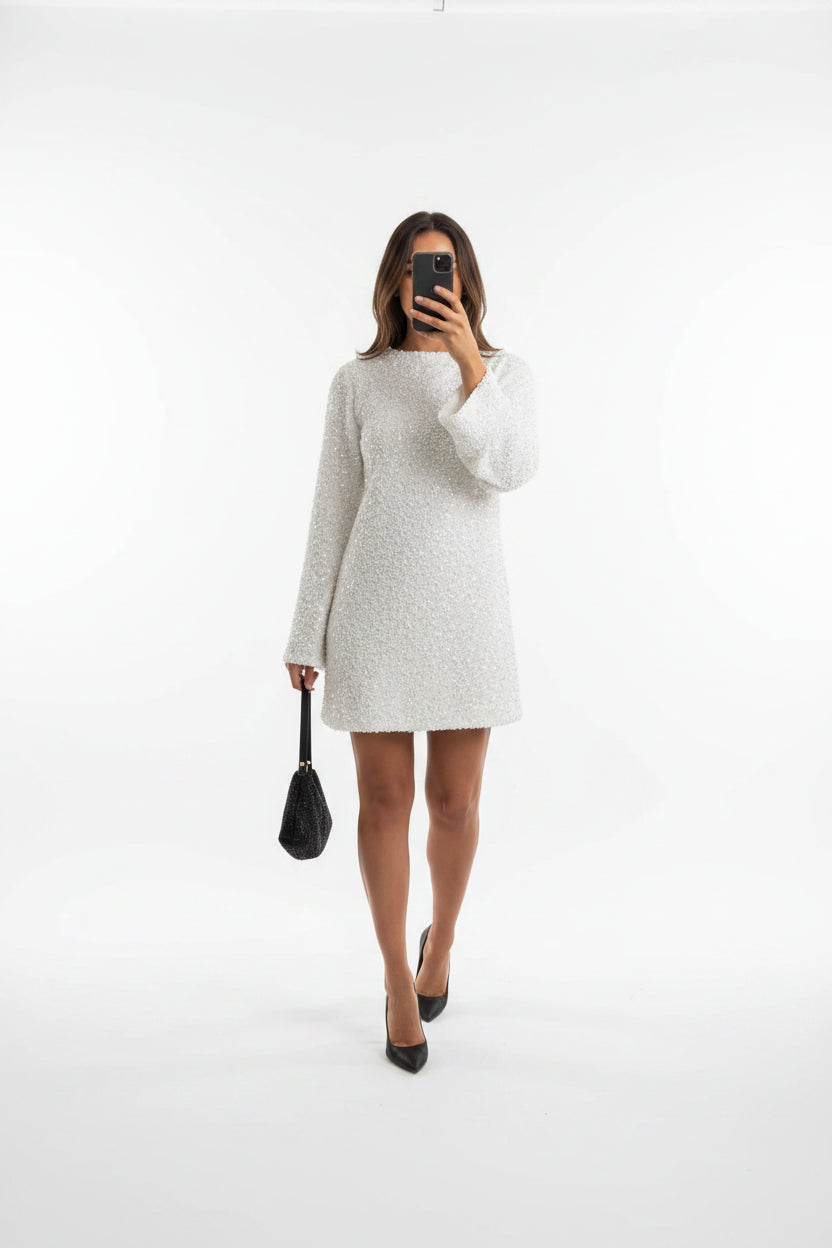 Robe courte femme blanche scintillante manches longues soirée | Coupe féminine + Style élégant + Facile à accessoiriser – ROBEMODE