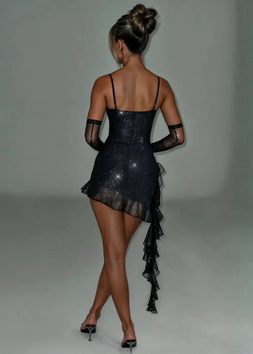Robe Courte Scintillante Volants Bretelles Manches Amovibles | ROBEMODE