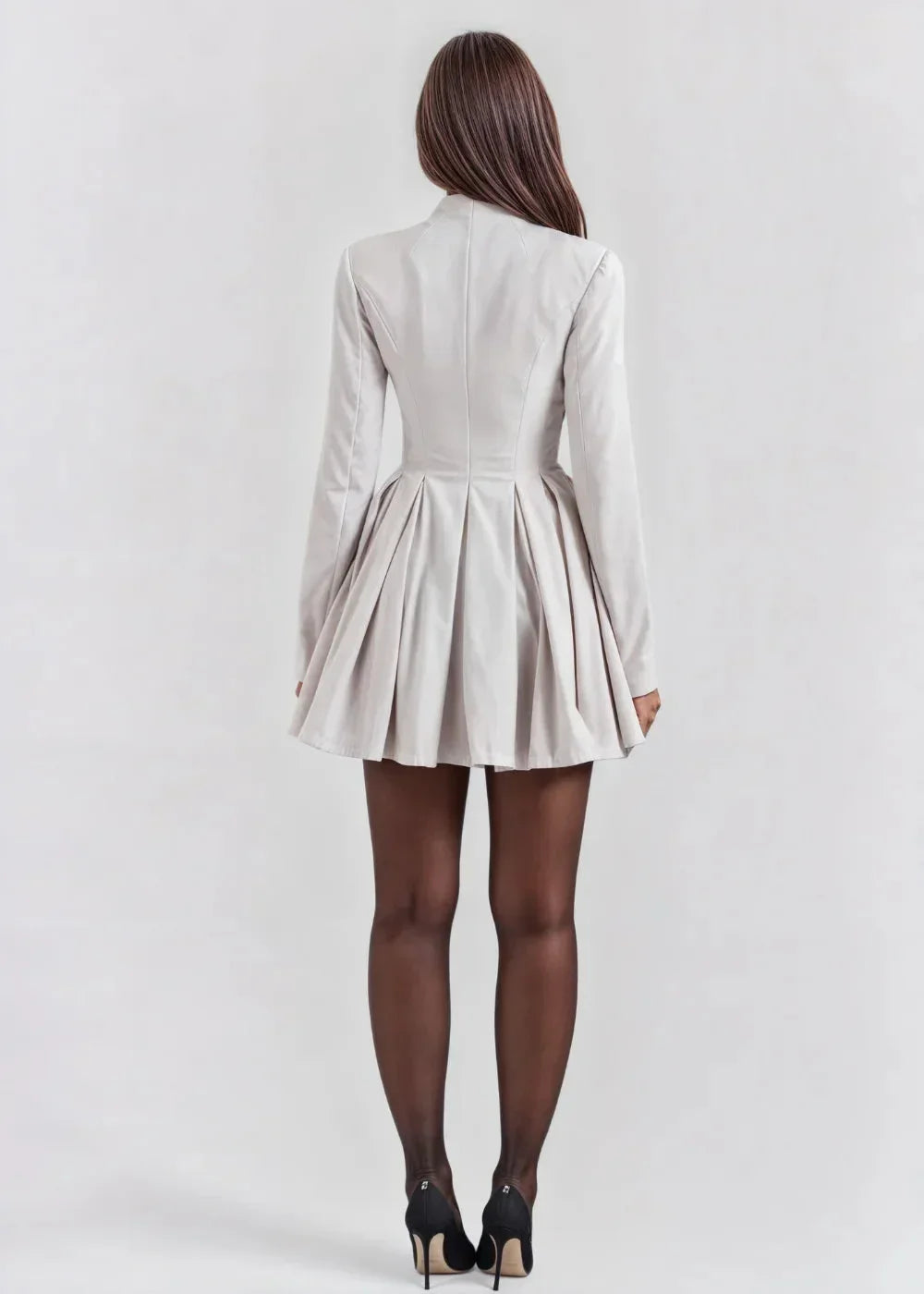 Robe courte femme évasée décolleté profond manches longues | ROBEMODE