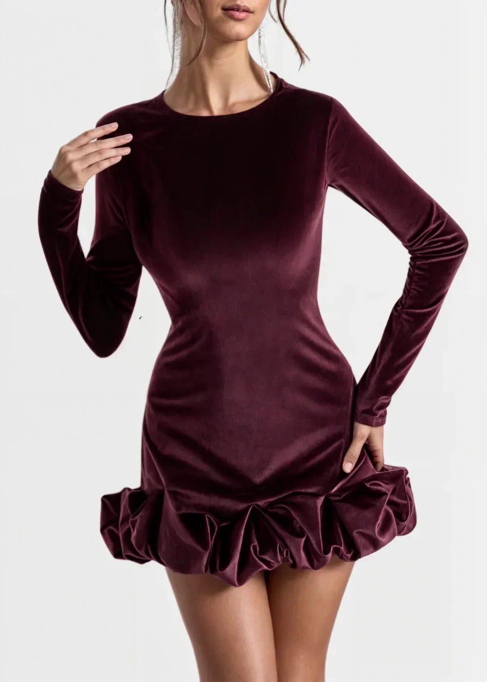 Robe Courte Velours Ourlet Volant Manches Longues Soirée | ROBEMODE