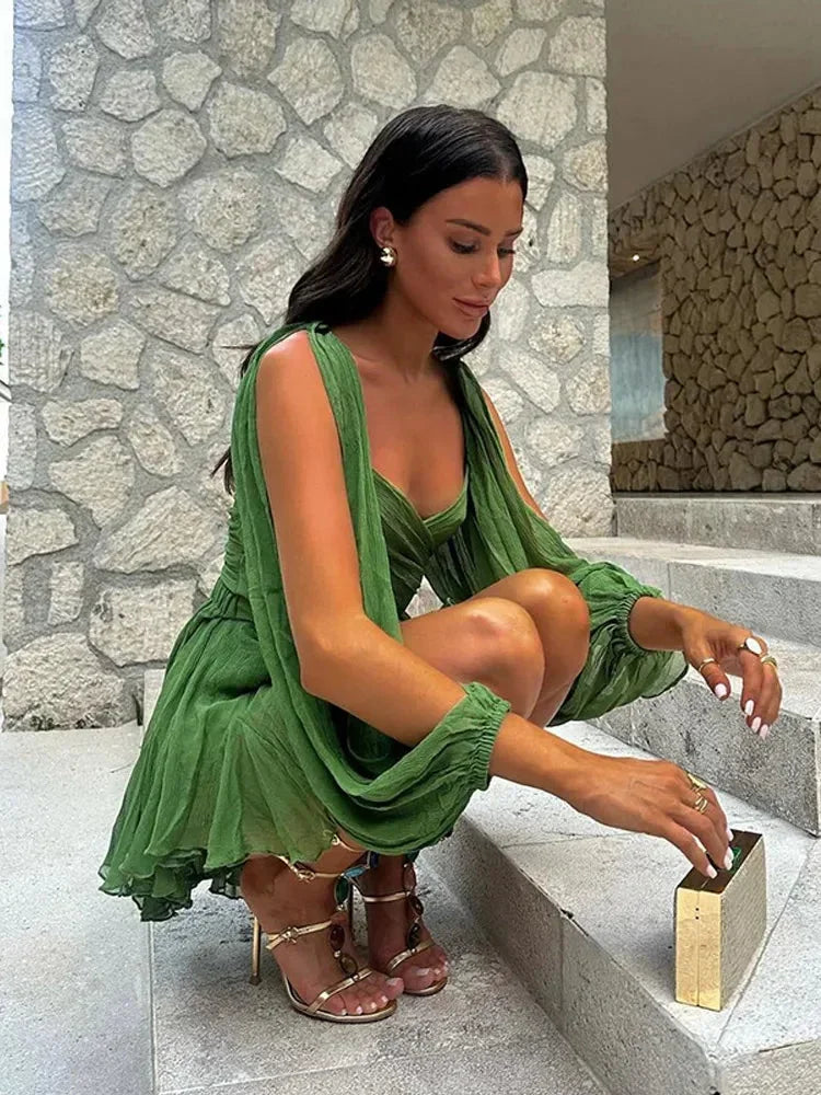 Robe courte verte avec manches bouffantes pour soirée | Coupe féminine + Style élégant + Facile à accessoiriser – ROBEMODE