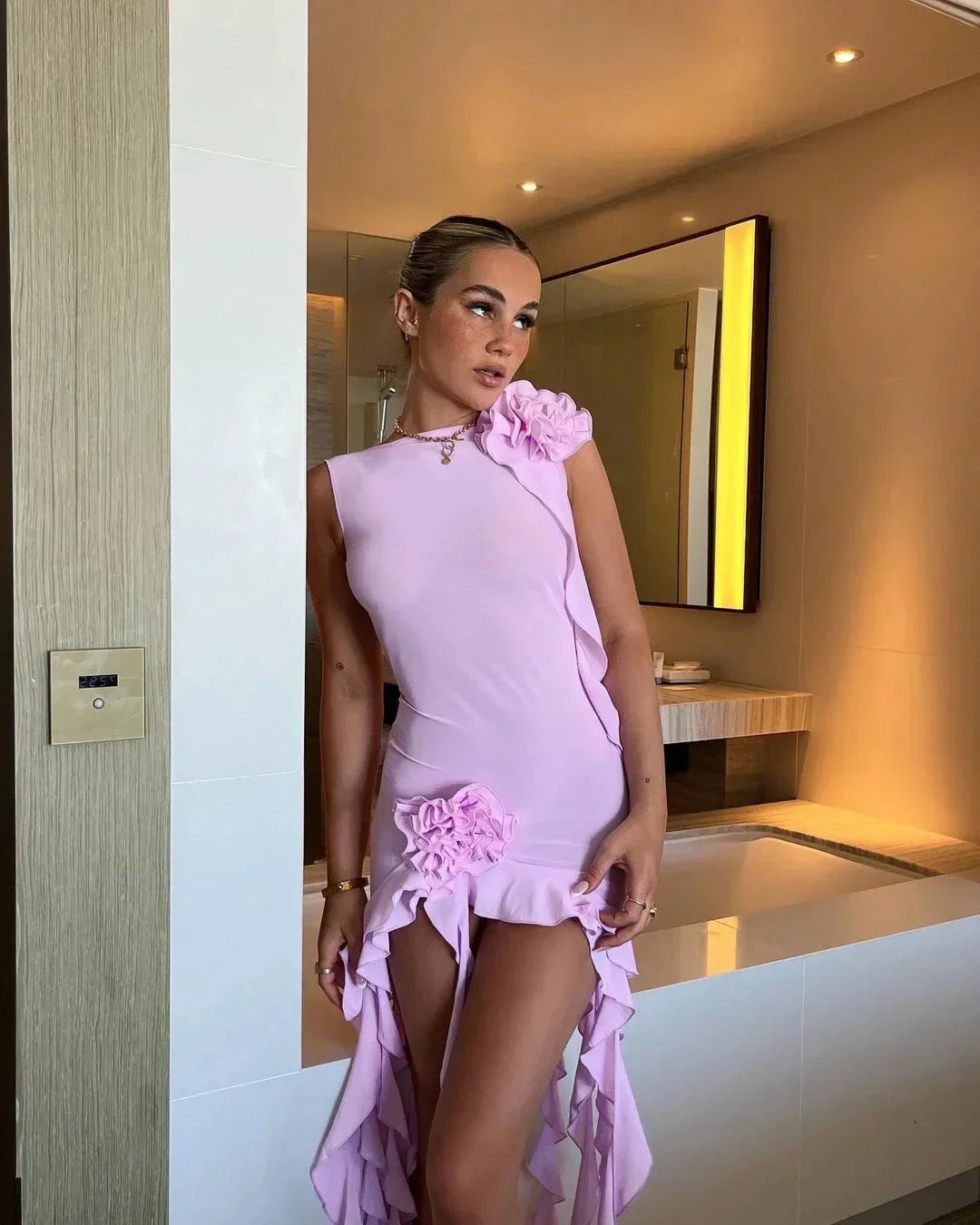 Robe Courte Femme Sans Manches Fleurs 1 Coloris | ROBEMODE
